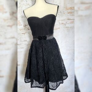 Elegant Black Strapless Dress